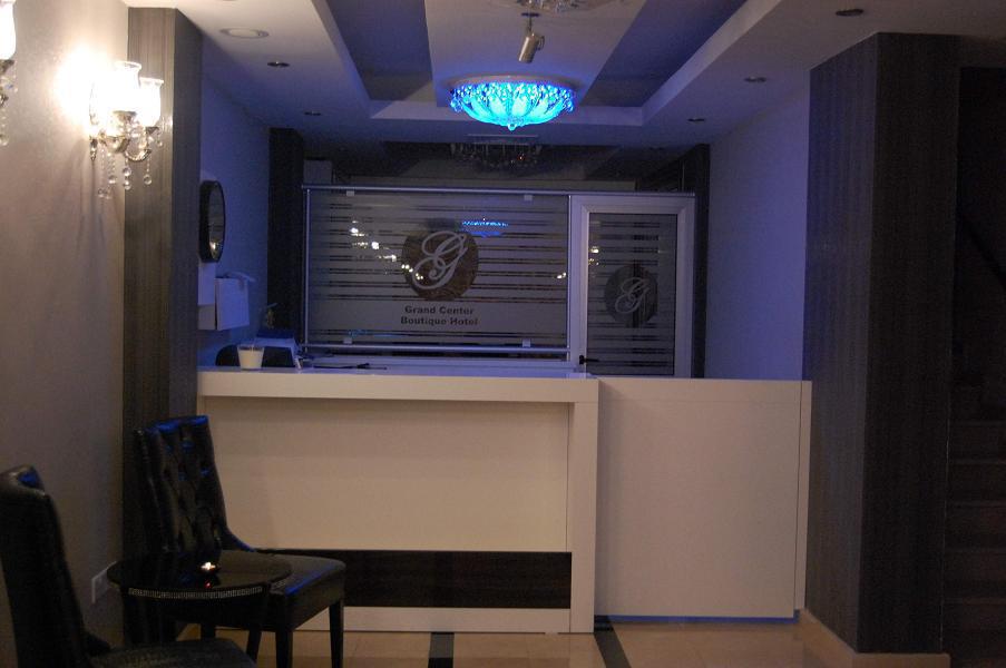 Отель Grand Center Boutique Кирения Экстерьер фото