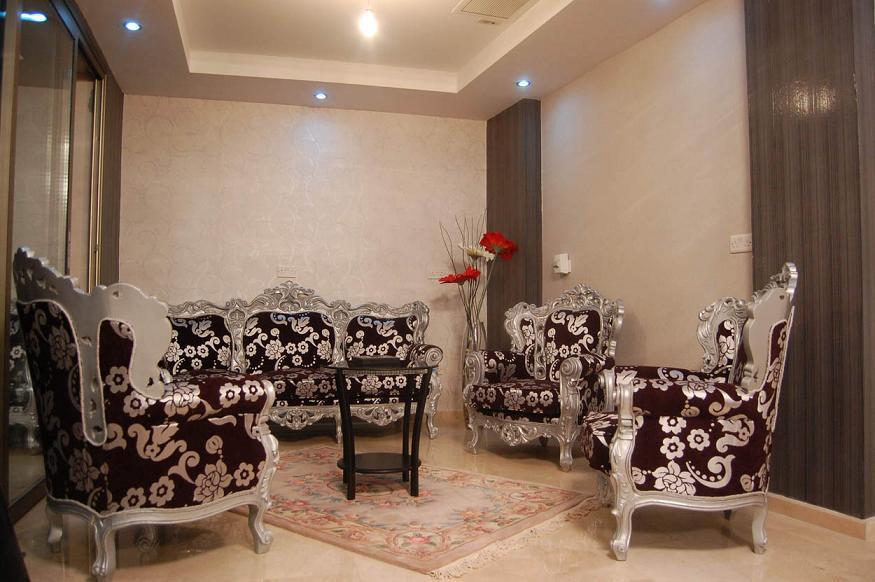 Отель Grand Center Boutique Кирения Экстерьер фото